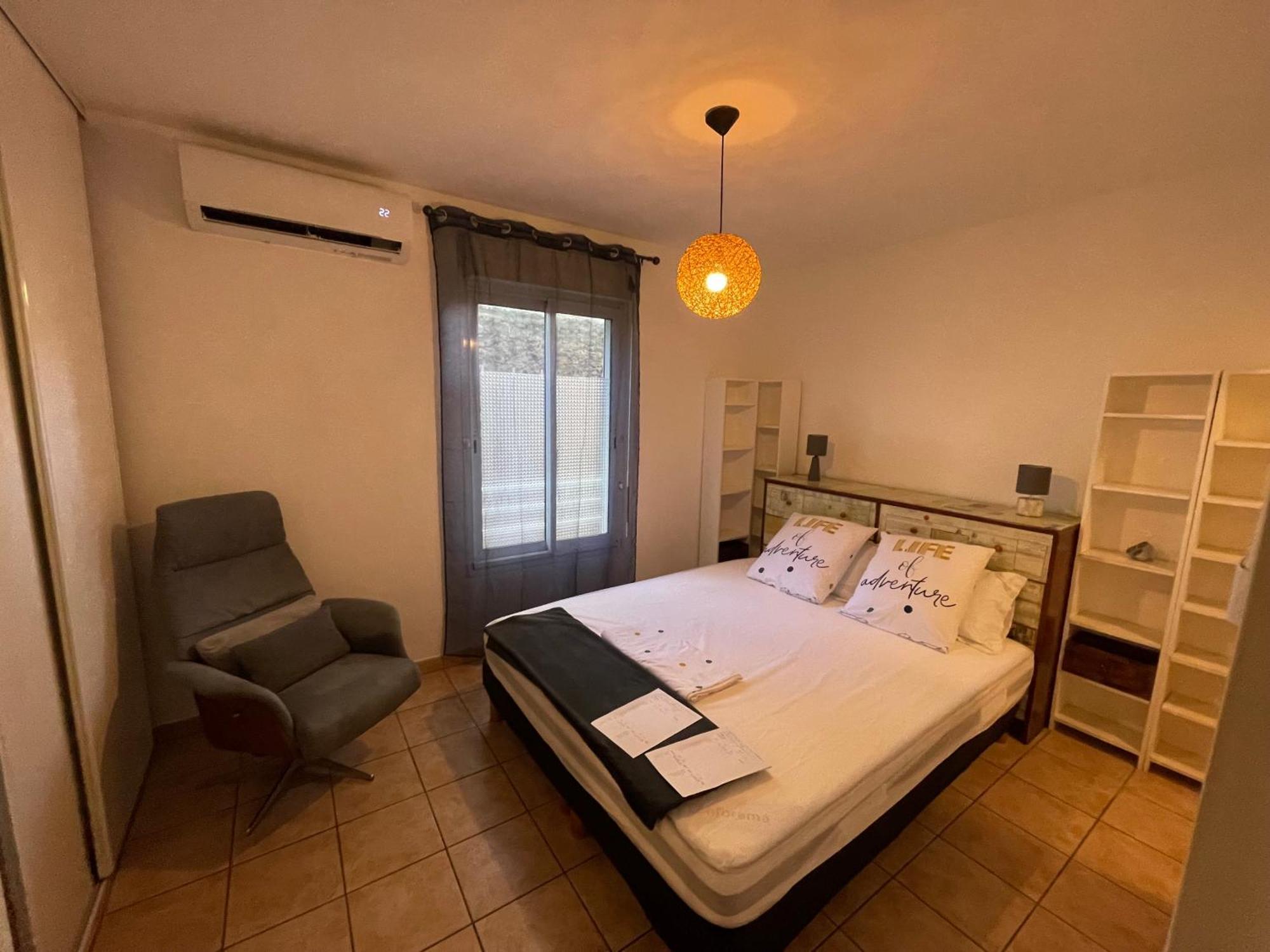 Appartement Entier Saint Pierre Centre Dans Residence De Prestige Eksteriør bilde